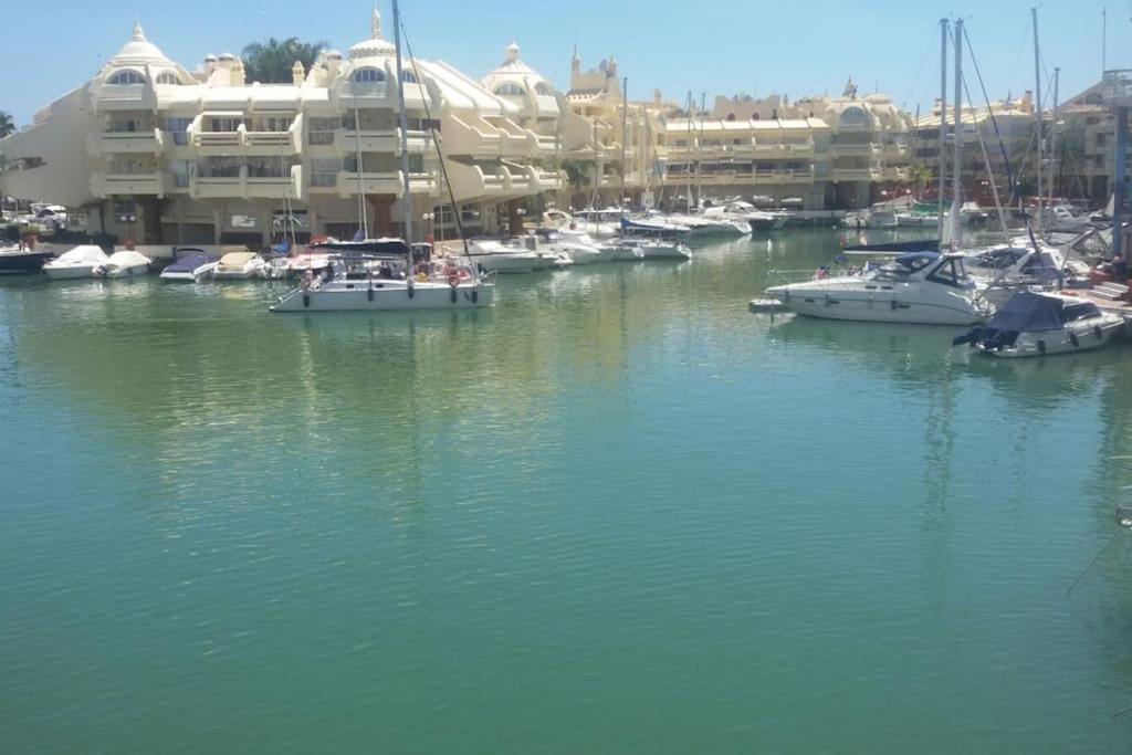 Lux. Frontbeach-Terrace. 5 Pools.Tv. 2 A.C.Netflix Benalmádena Exteriör bild